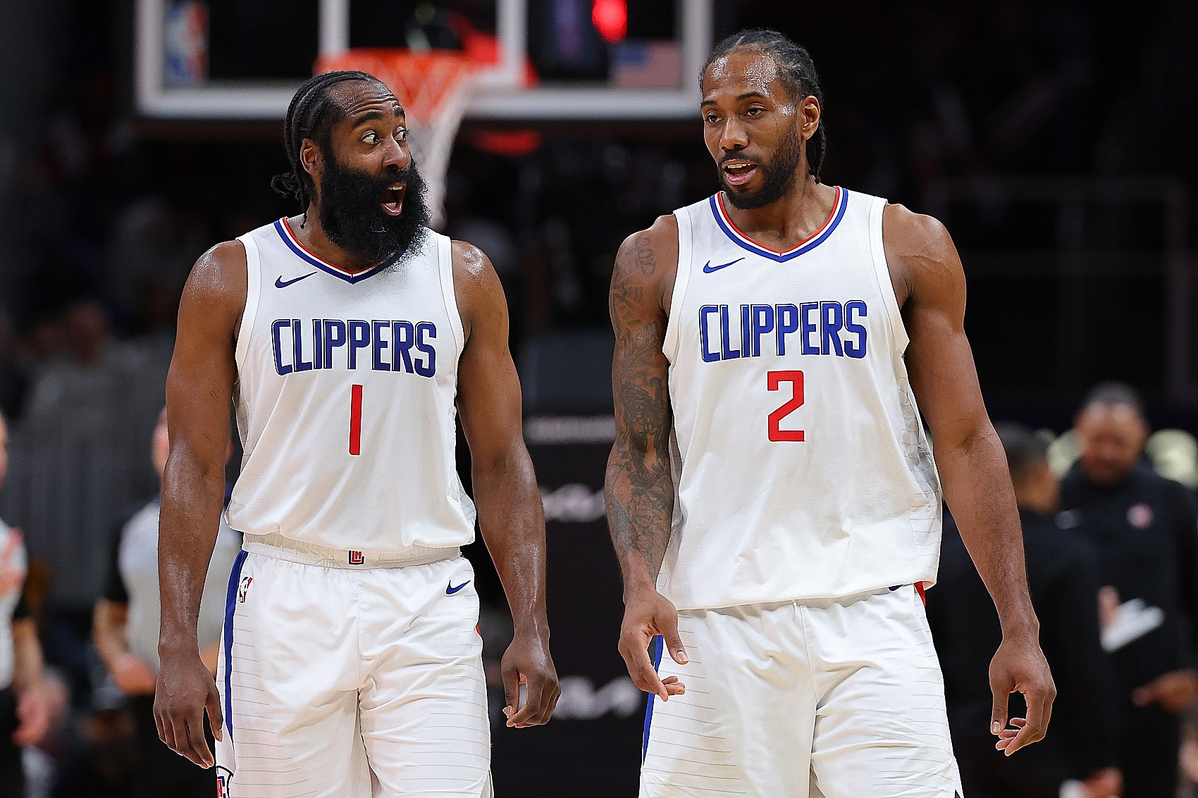 中国海星体育-东契奇与40激战TL分钟，重要助攻胜负难料！，费德勒焦点对战气势如虹延续的简单介绍